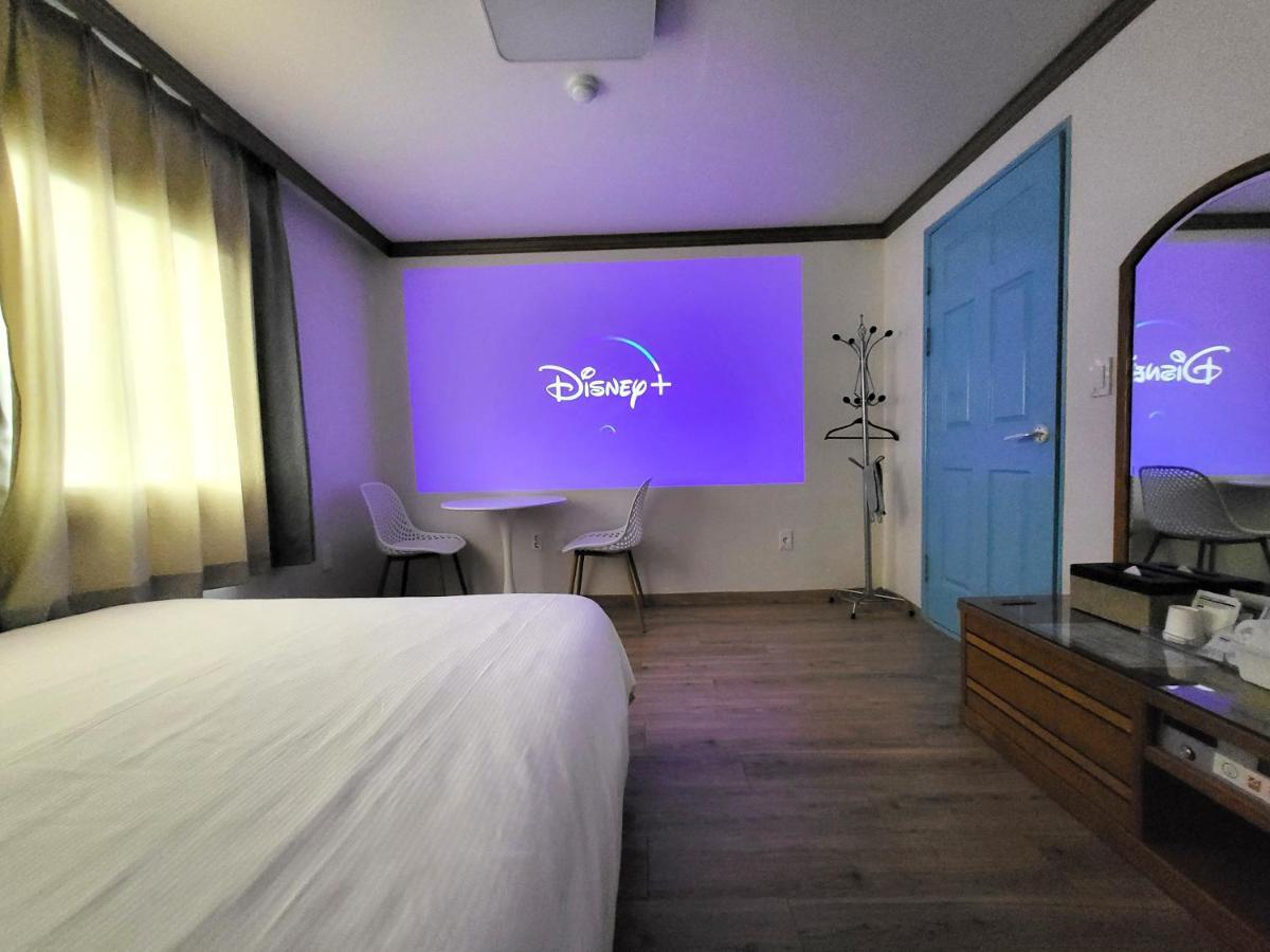 Top Island Hotel Jeju Eksteriør billede