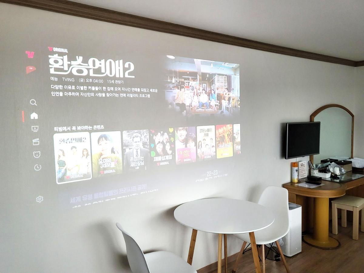 Top Island Hotel Jeju Eksteriør billede